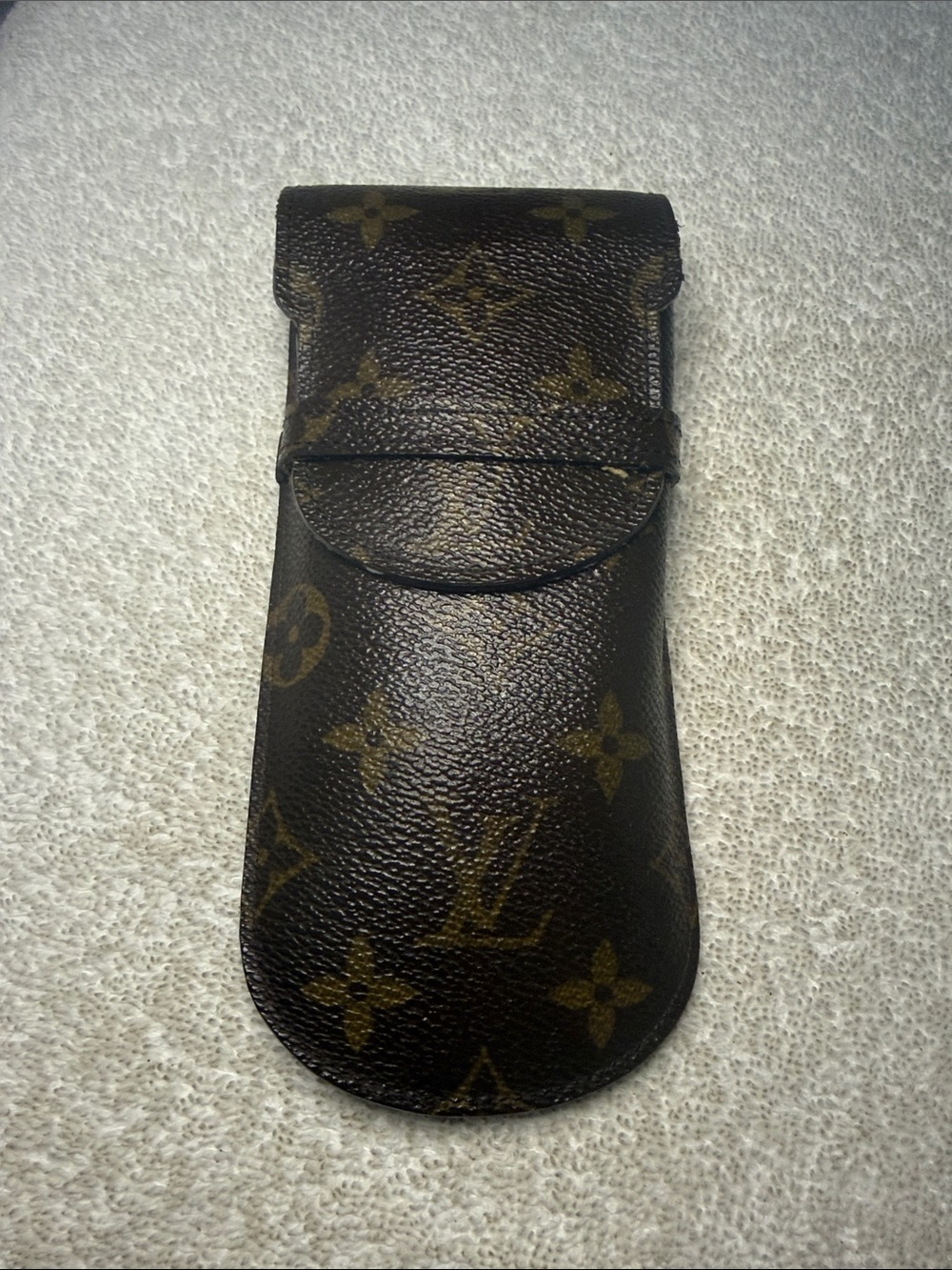 Louis Vuitton Etui sunglasses case